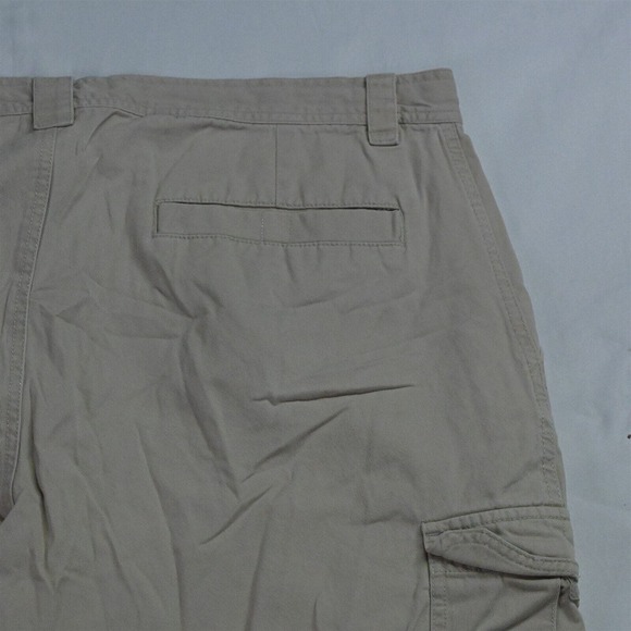Columbia 40 x 10" Khaki Outdoor Cargo Shorts - Picture 5 of 7